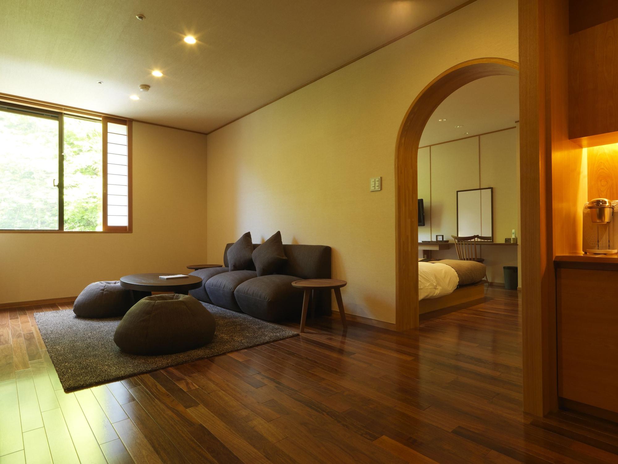 Готель Niseko Konbu Onsen Tsuruga Moku-No-Sho Екстер'єр фото