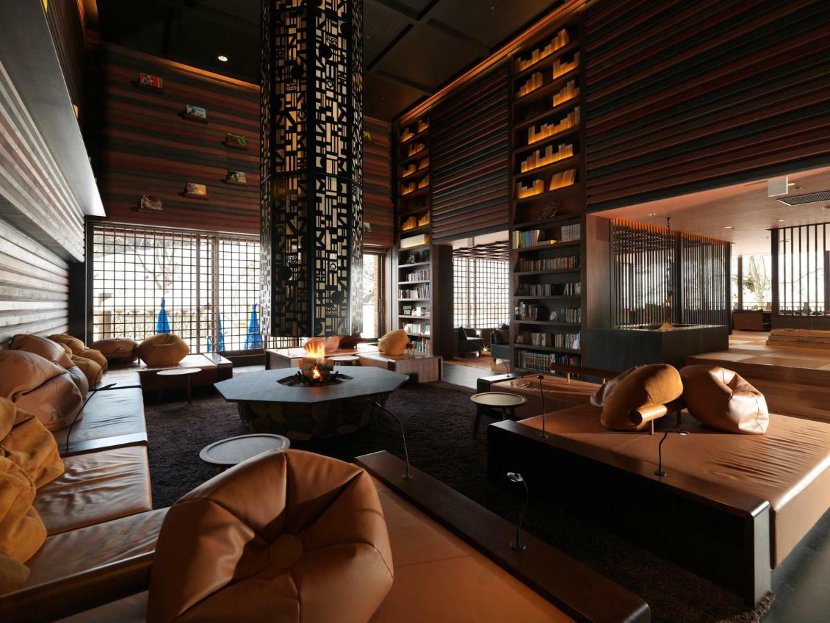 Готель Niseko Konbu Onsen Tsuruga Moku-No-Sho Екстер'єр фото