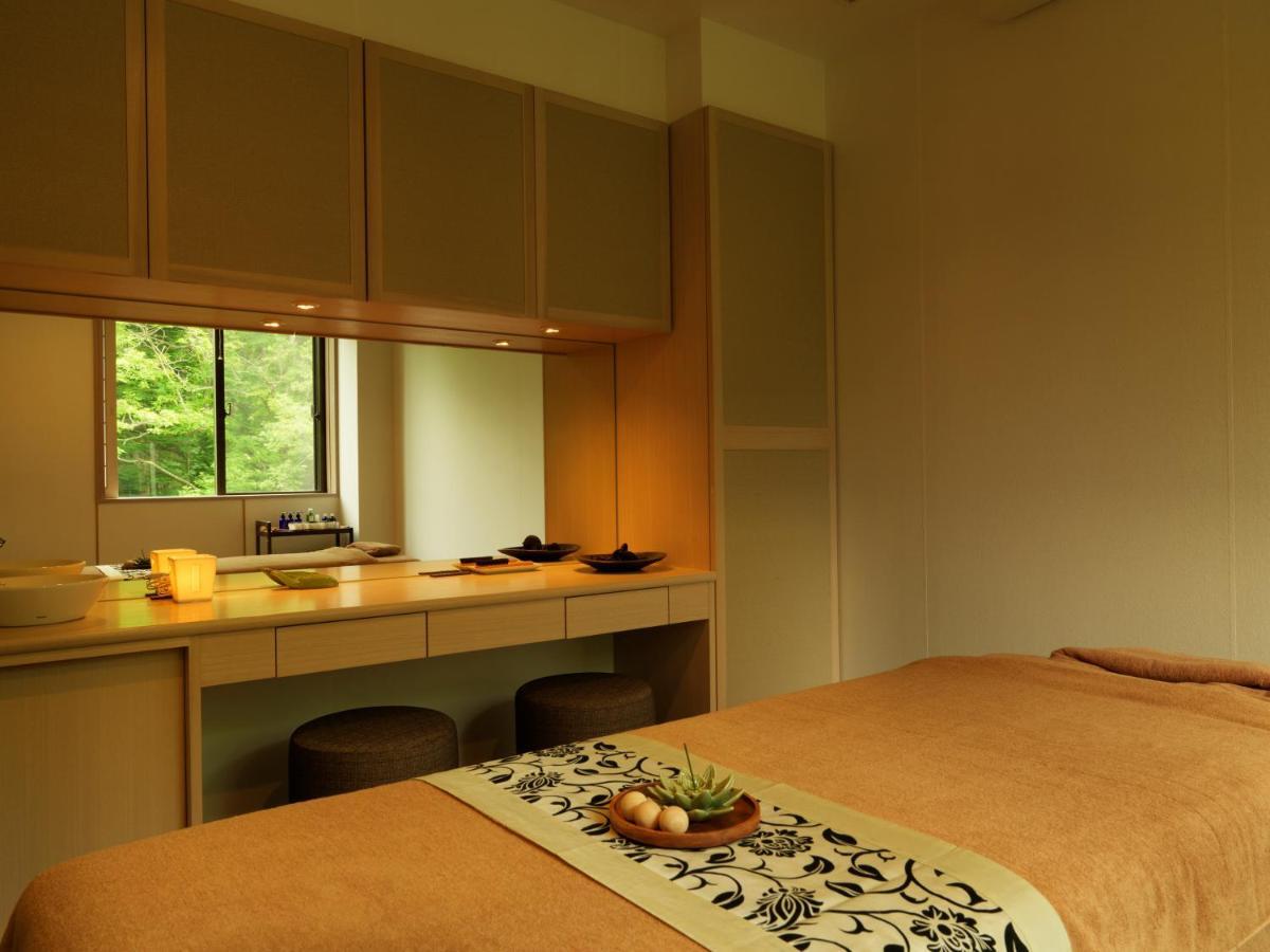 Готель Niseko Konbu Onsen Tsuruga Moku-No-Sho Екстер'єр фото